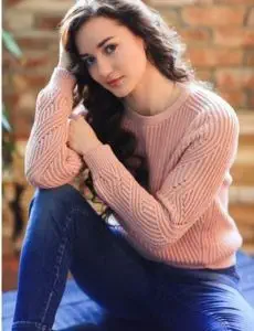 Elite escort service in Chaubattakhal for home and hotel visits